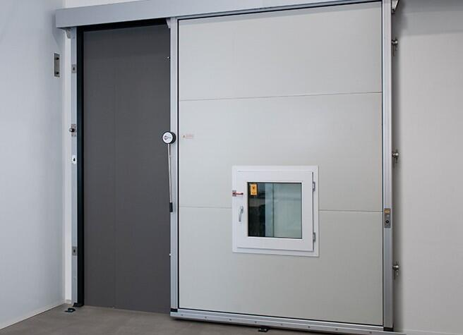 Upgrading Your Commercial Facility with State-of-the-Art Cool Room Sliding Doors
